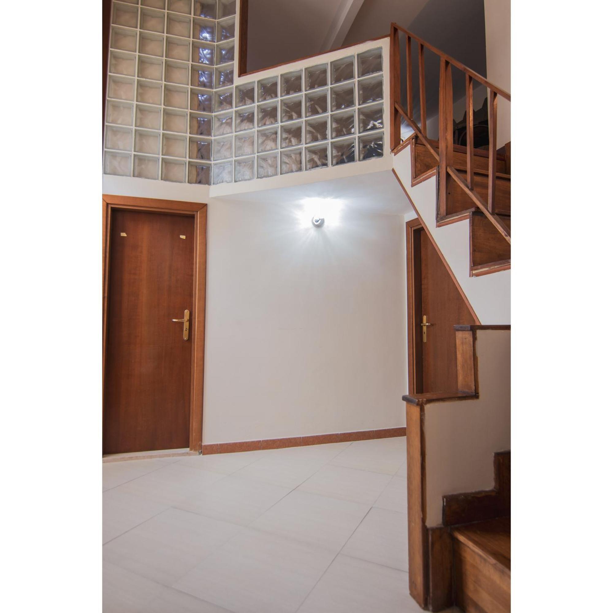 Centro Storico Garibaldi Guest House Naples Luaran gambar